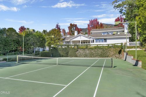 832 Valley Crest St, La Canada Flintridge, CA, 91011 | Card Image