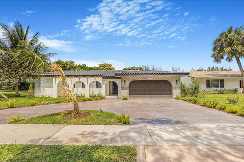 15331 Turnbull Dr, Miami Lakes, FL, 33014-2309 | Card Image