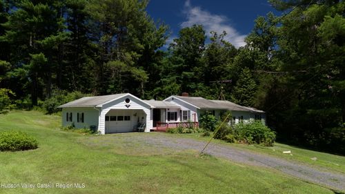 445 State Route 23, Claverack, NY, 12513-5145 | Card Image