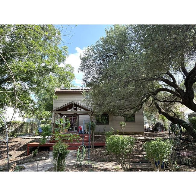 Back yard looking to house | Image 10