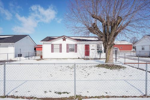 112 E School Street, New Holland, OH, 43145 | Card Image