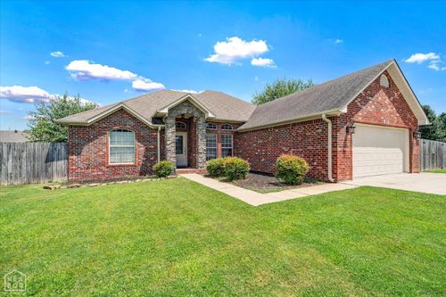 102 Lenford Dr, Bono, AR, 72416-8526 | Card Image