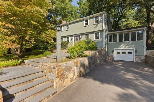 4 Karol Dr, Norton, MA, 02766-2504 | Card Image