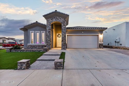 901 Felton Pl, El Paso, TX, 79928-4427 | Card Image