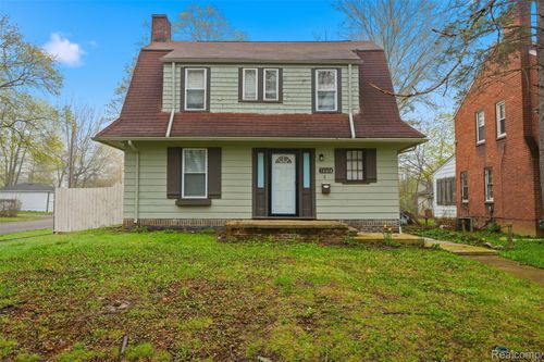 16614 Sunderland Rd, Detroit, MI, 48219-4000 | Card Image
