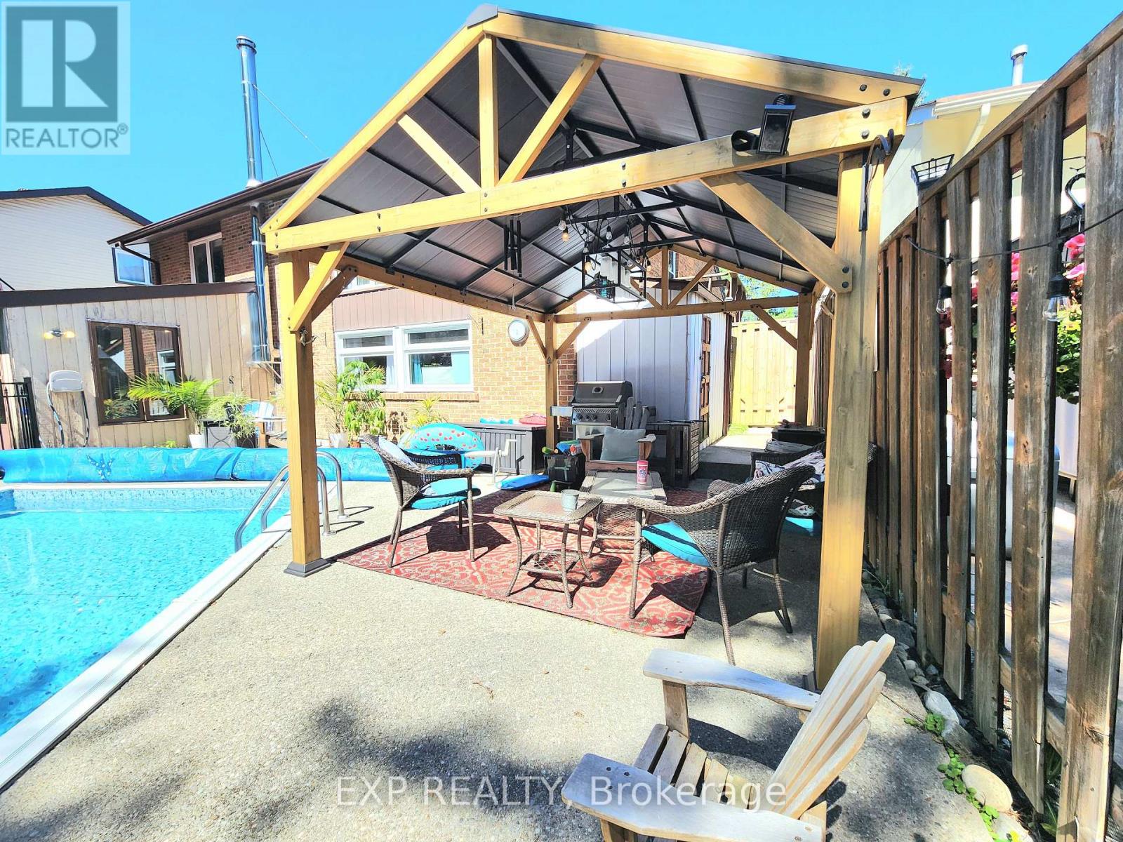 Residential in Mississauga (Meadowvale) 2