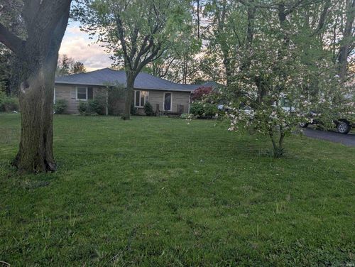 1208 N Sheridan Rd, Marion, IN, 46952-1812 | Card Image