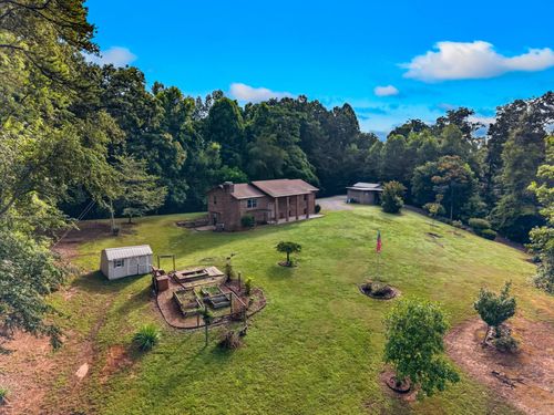 1788 Longs Bend Pike, Surgoinsville, TN, 37873 | Card Image