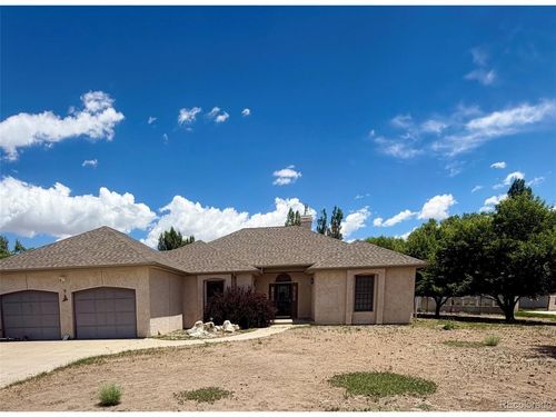 2 Wildwood Pl, Alamosa, CO, 81101-2194 | Card Image
