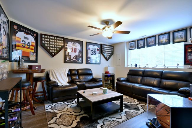 102 Morgans Gate Dr, Condo with 3 bedrooms, 3 bathrooms and 2 parking in Wood Dale IL | Image 26