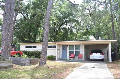 3917 N 9th Ave, Pensacola, FL, 32503-2860 | Card Image