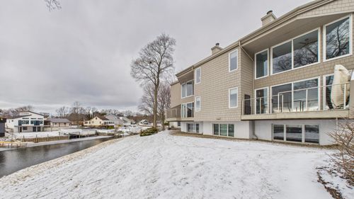 3-408 Ruddiman Dr, North Muskegon, MI, 49445-2795 | Card Image