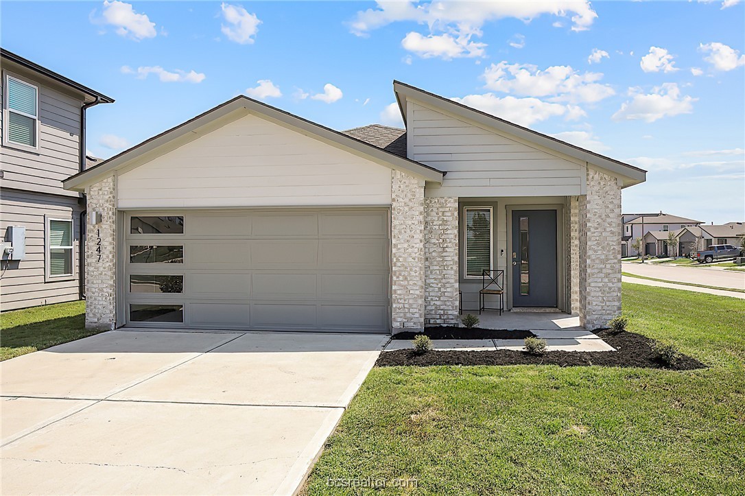 Amistad Loop, College Station, TX 77845