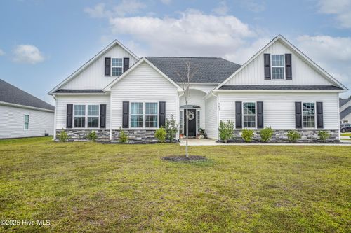 901 Nubble Ct, Sneads Ferry, NC, 28460-4402 | Card Image