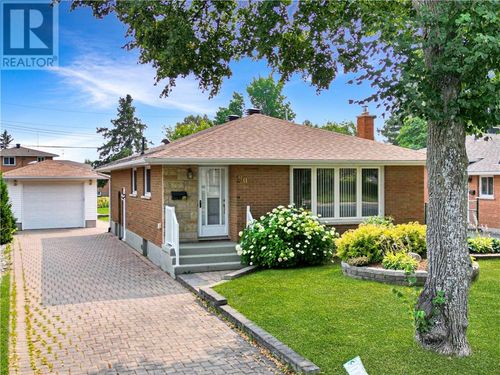 903 Grandview Blvd, Sudbury, ON, P3A2H3 | Card Image