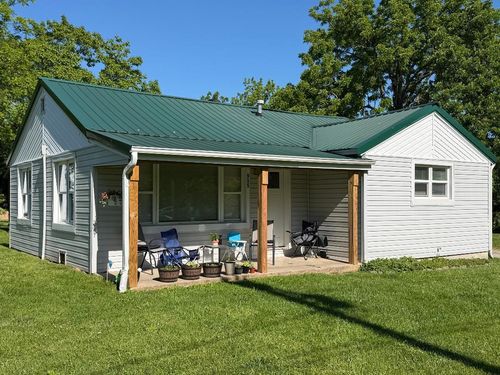 905 N Darrell St, Mountain Grove, MO, 65711-1102 | Card Image