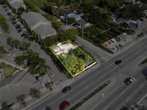 1905 Nw 79th St, Miami, FL, 33147-5643 | Card Image