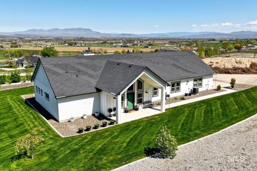 3445 Magnolia Ln, Emmett, ID, 83617-9748 | Card Image