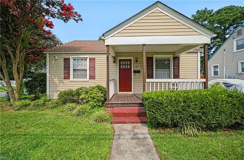 320 Idlewood Ave, Portsmouth, VA, 23704-1618 | Card Image