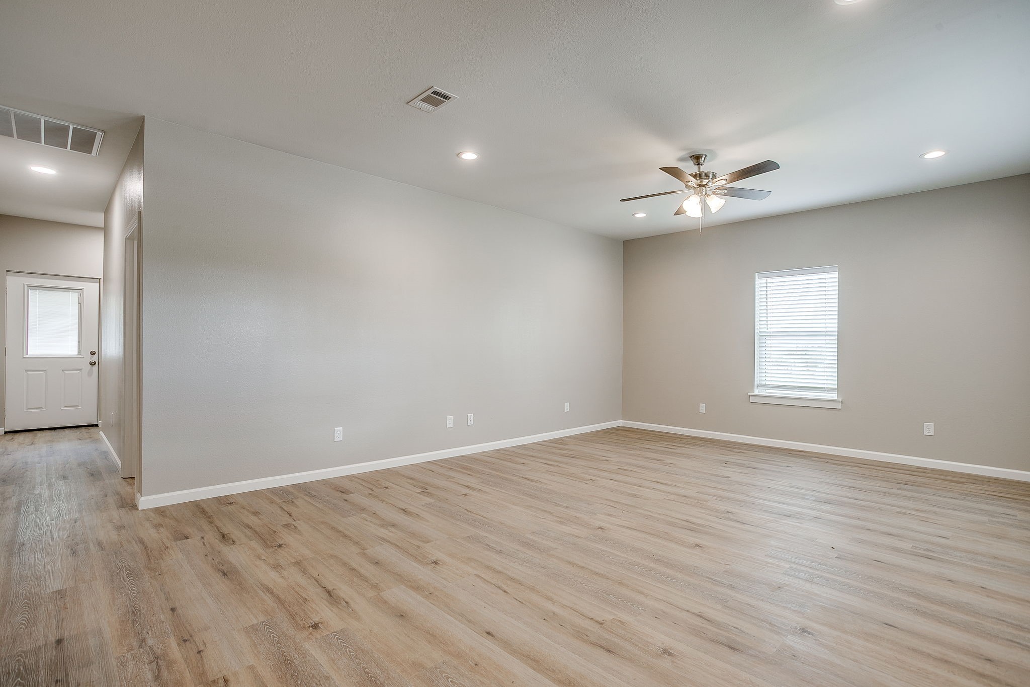 Residential Lease in Brock 4
