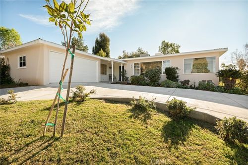 1434 Pacific St, Redlands, CA, 92373-6936 | Card Image