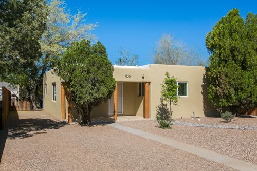 635 Adams St, Albuquerque, NM, 87110-6221 | Card Image