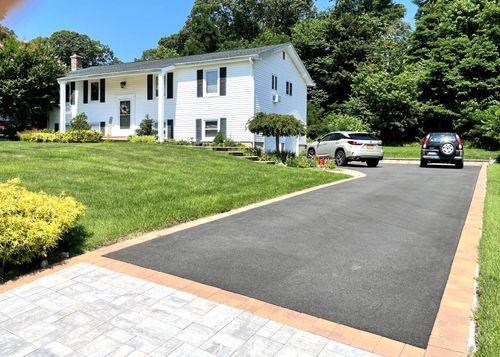 41 Berkshire Dr, Hauppauge, NY, 11788-2308 | Card Image