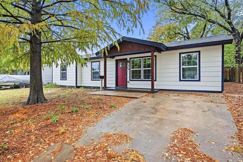 1025 Harris Dr, Euless, TX, 76039-3329 | Card Image