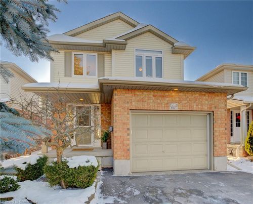 611 Breakwater Cres, Waterloo, ON, N2K4H6 | Card Image