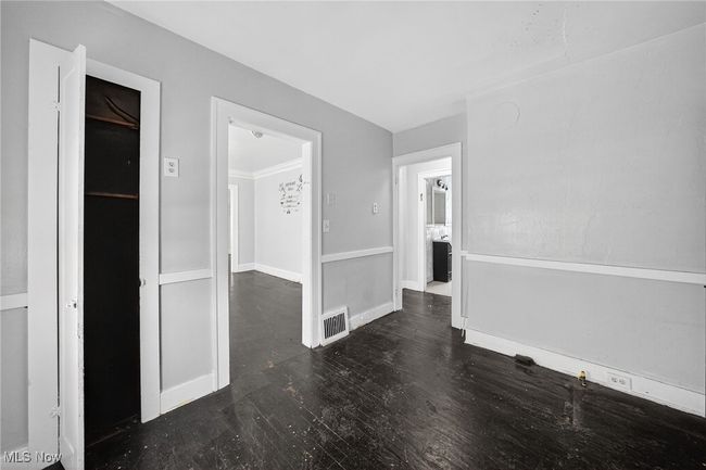 3540 E 154 Th St, Home with 6 bedrooms, 3 bathrooms and null parking in Cleveland OH | Image 12