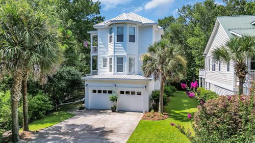 53 Harbourreef Dr, Pawleys Island, SC, 29585-5797 | Card Image