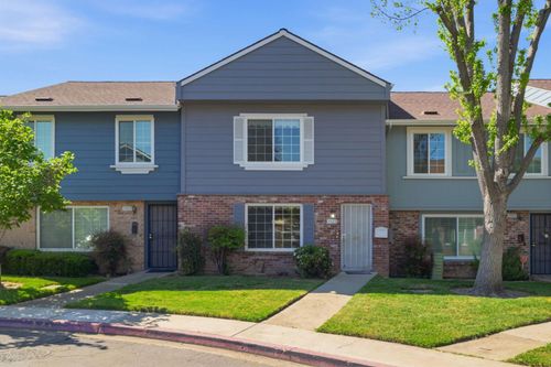 3923 Oak Villa Circle, Carmichael, CA, 95608 | Card Image