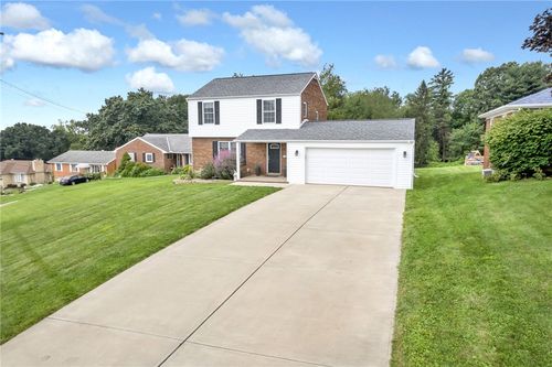 2104 Forge Dr.-Large Yard, Hopewell Twp, PA, 15001 | Card Image