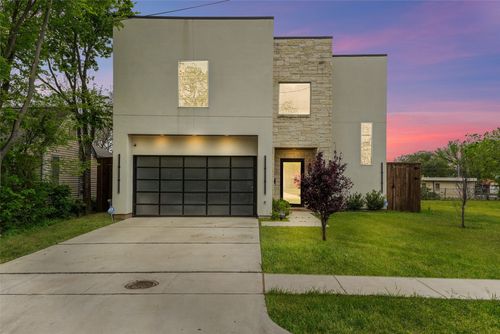 6715 Tyree St, Dallas, TX, 75209-4518 | Card Image