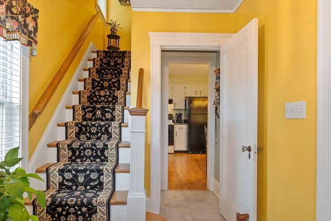 8 Manning Rd, House other with 3 bedrooms, 2 bathrooms and 1 parking in Lynn MA | Image 5
