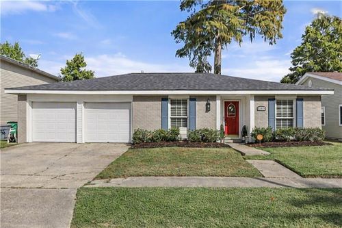 2329 Litchwood Ln, Harvey, LA, 70058-2220 | Card Image