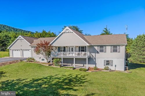112 Monument Dr, Paw Paw, WV, 25434-1106 | Card Image