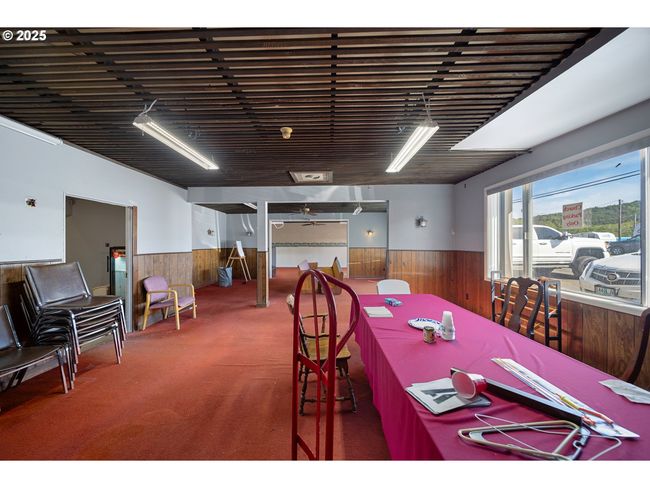 115 8 Th St, Home with 0 bedrooms, 0 bathrooms and 15 parking in Winchester Bay OR | Image 17