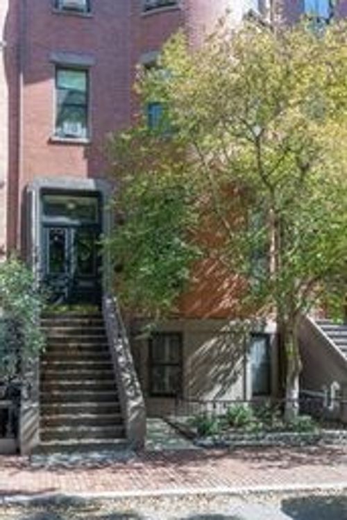 1-28 Worcester Sq, Boston, MA, 02118-2943 | Card Image