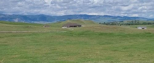 63 Sand Creek Dr, Buffalo, WY, 82834-9489 | Card Image