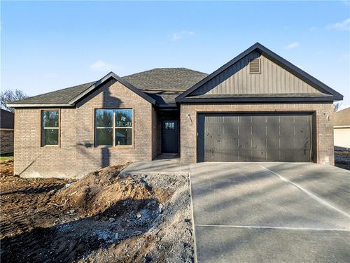 18 Hillswick Dr, Bella Vista, AR, 72715-5706 | Card Image