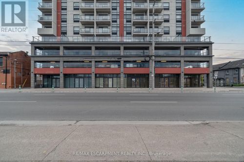 220 Cannon St E, Hamilton, ON, L8L2B1 | Card Image