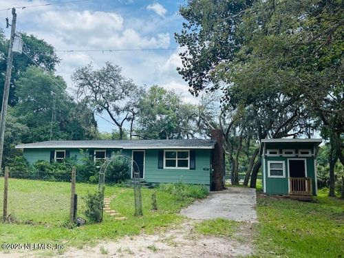 243 Taylor Fury Rd, Pomona Park, FL, 32181-2508 | Card Image