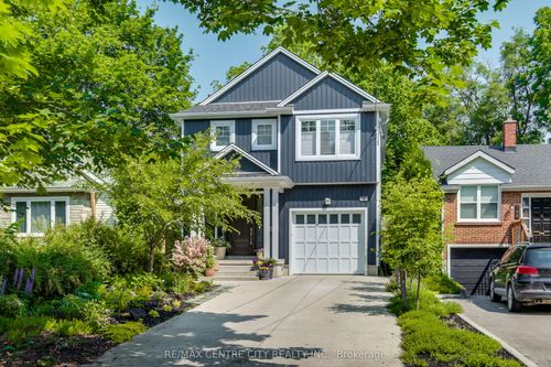 146 Victoria St, London, ON, N6A2B7 | Card Image