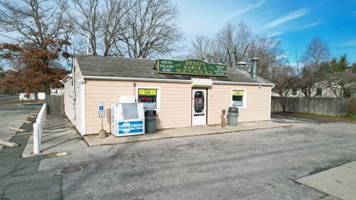 1-402 Zion Rd, Egg Harbor Township, NJ, 08234-6901 | Card Image