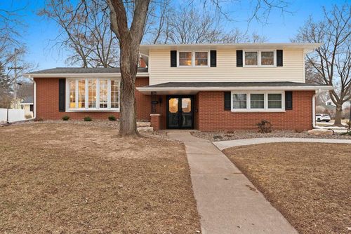 3520 Briar Terrace, ALLOUEZ, WI, 54301 | Card Image