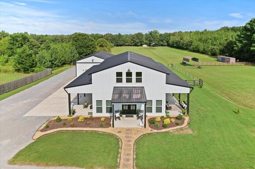 136 Pepper Rd, Taft, TN, 38488-5061 | Card Image