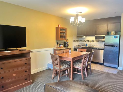 130/132qtr 3 89 Grand Summit Way, Dover, VT, 05356 | Card Image