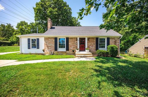 100 Hilltop Rd, Oxford, OH, 45056-1521 | Card Image