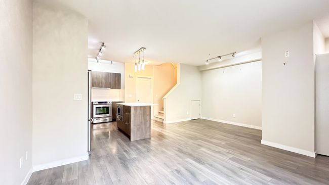 42 - 3728 Thurston Street, Townhouse with 2 bedrooms, 1 bathrooms and 1 parking in Burnaby BC | Image 7